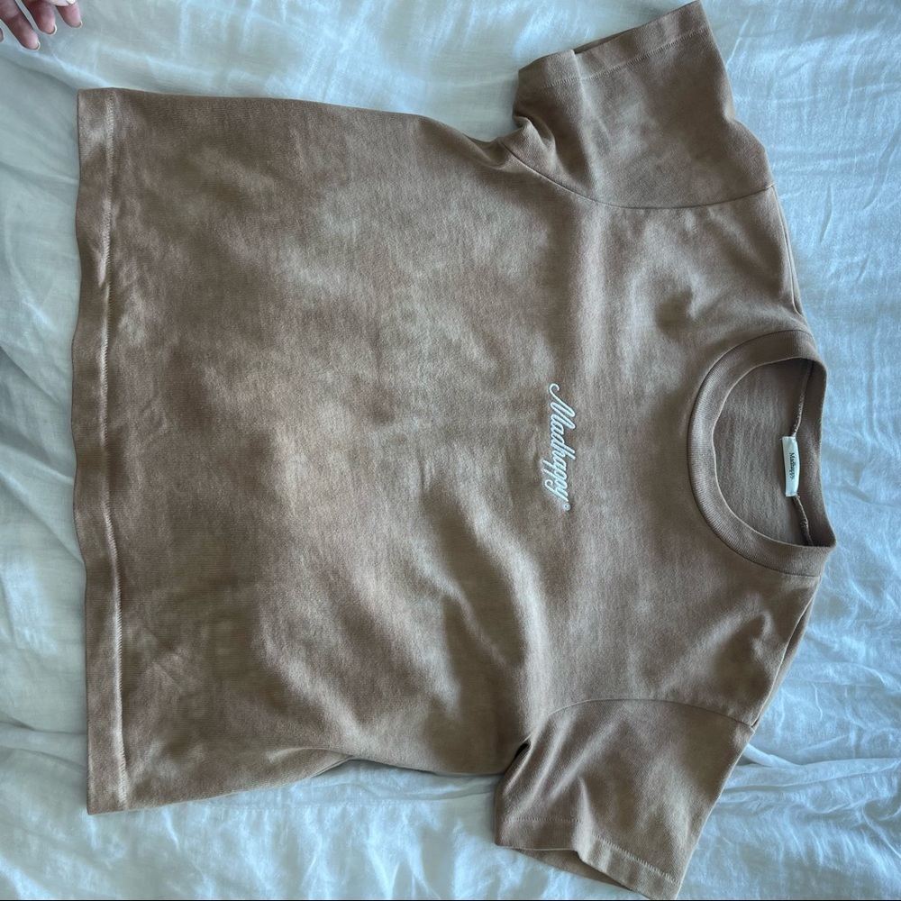 MADHAPPY Earth Day 2020 Tee Women’s Medium